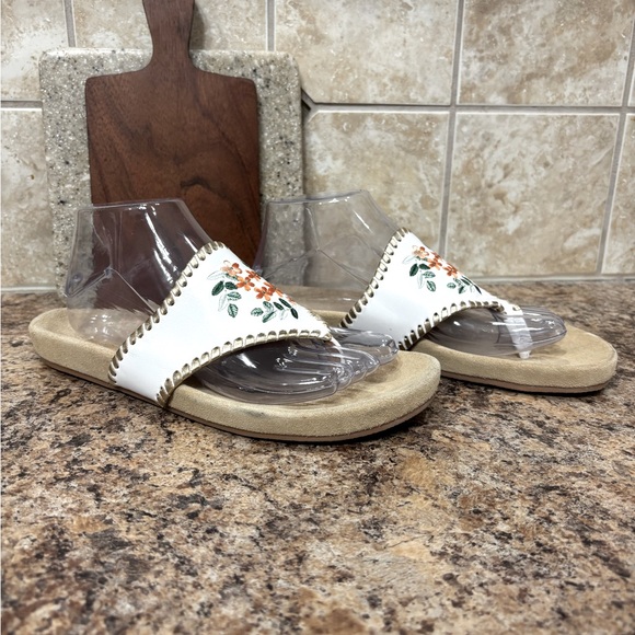 Jack Rogers Comfort Jacks Embroidered Floral Flip Flop Sandals Size 9 - Picture 1 of 10